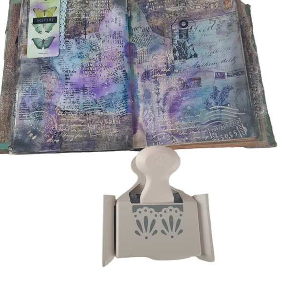 Martha Stewart Punch Paper Scrapbooking Card Making - Picture 2 of 6